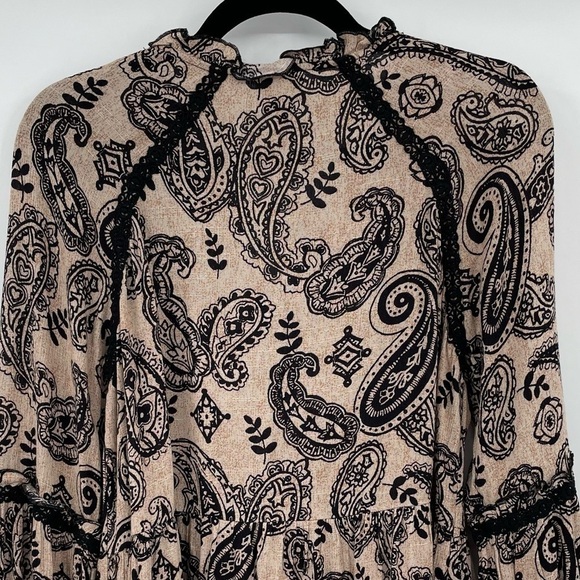 Knox Rose Beige & Black Paisley Print Boho Blouse - Picture 13 of 15